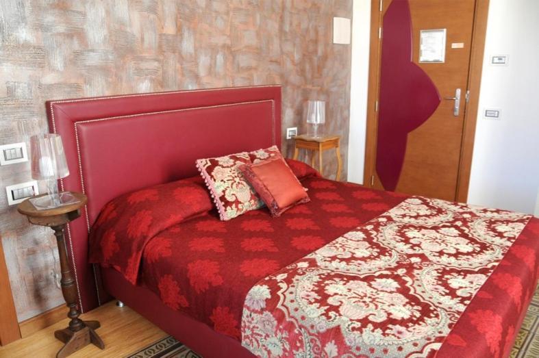 Residenza Mordini Otel La Maddalena  Dış mekan fotoğraf